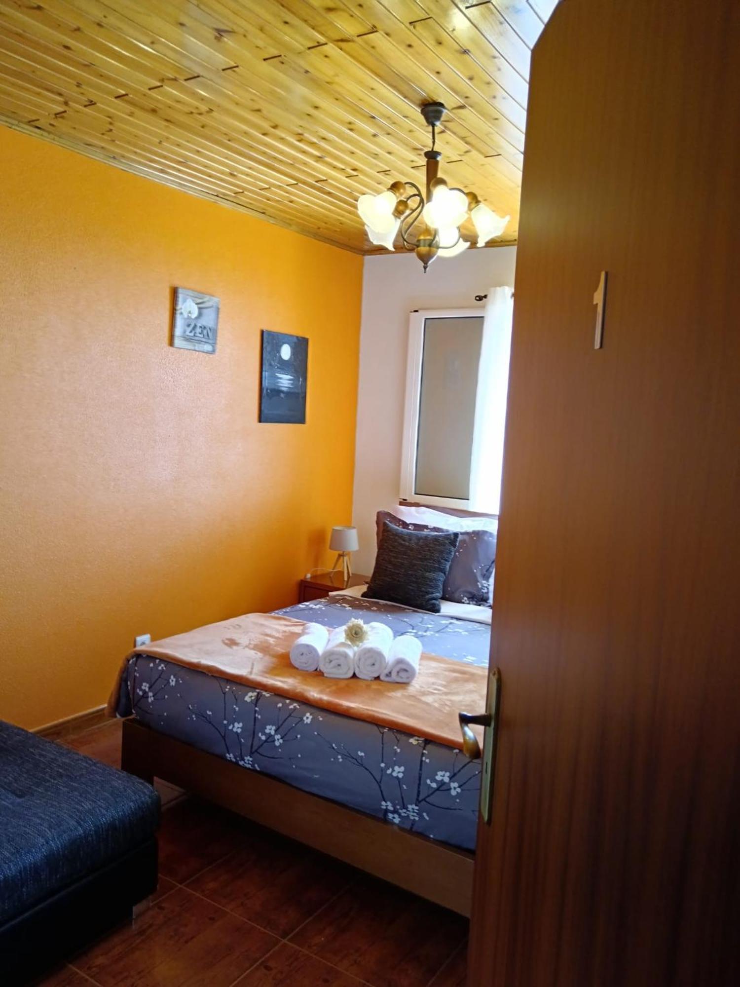 Casa Central - Peceful Mountain Retreat In Calheta Ribeira do Raposo Exterior photo